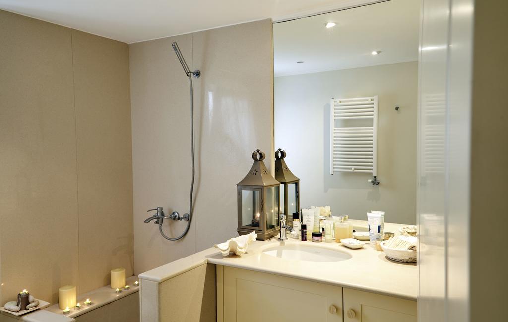 Unique Apartment In The Heart Of The City Rhodes City Екстериор снимка